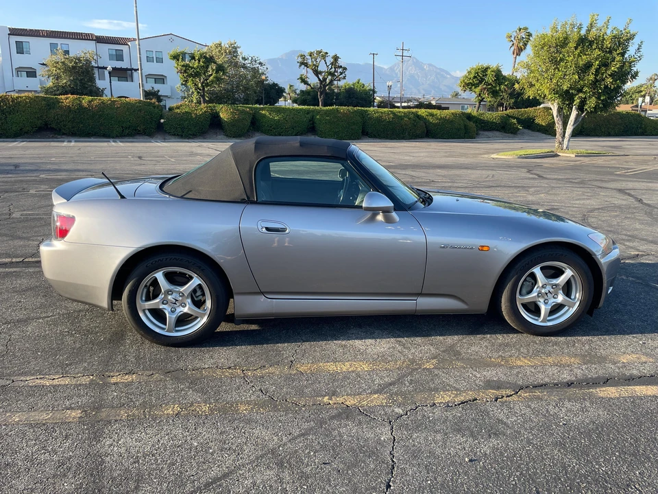 2000 Honda AP1 S2000 - Image 25 of 31