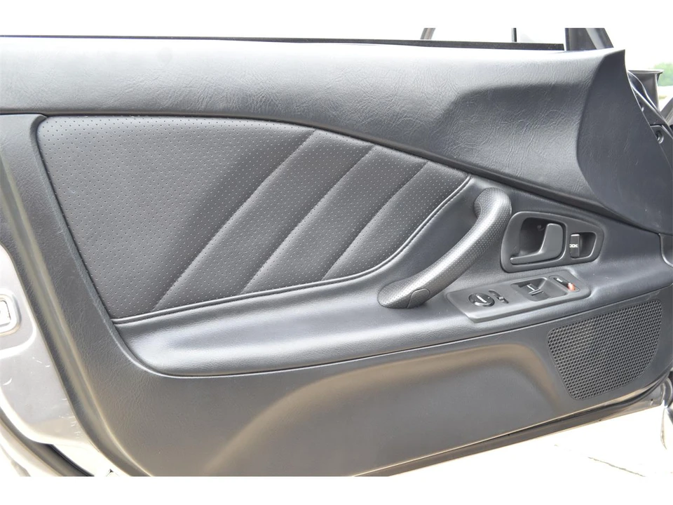 2000 Honda AP1 S2000 - Image 23 of 29