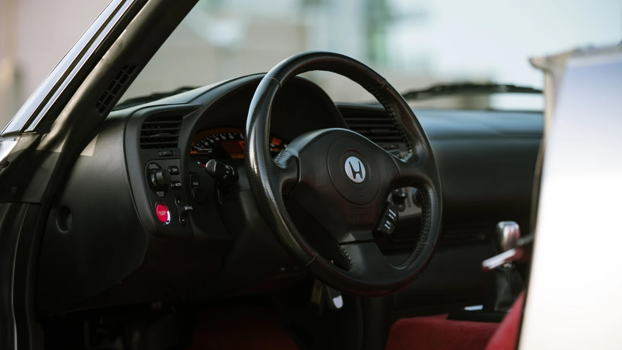 2000 Honda AP1 S2000 - Image 19 of 31