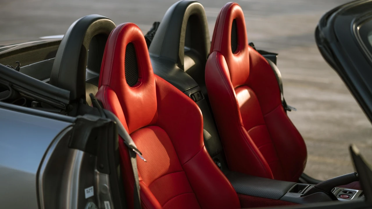 2000 Honda AP1 S2000 - Image 30 of 31