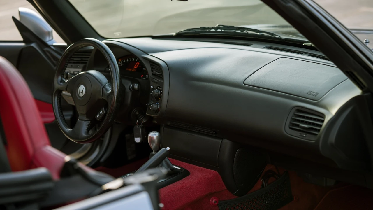 2000 Honda AP1 S2000 - Image 18 of 31