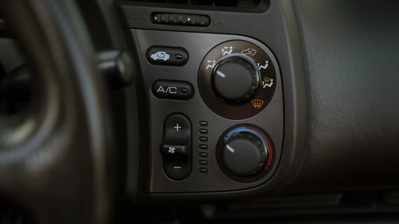 2000 Honda AP1 S2000 - Image 24 of 31