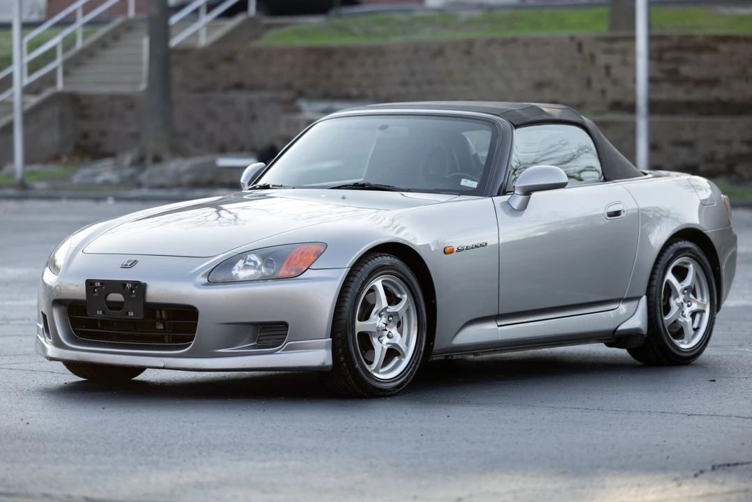 2000 Honda AP1 S2000 - Image 2 of 31