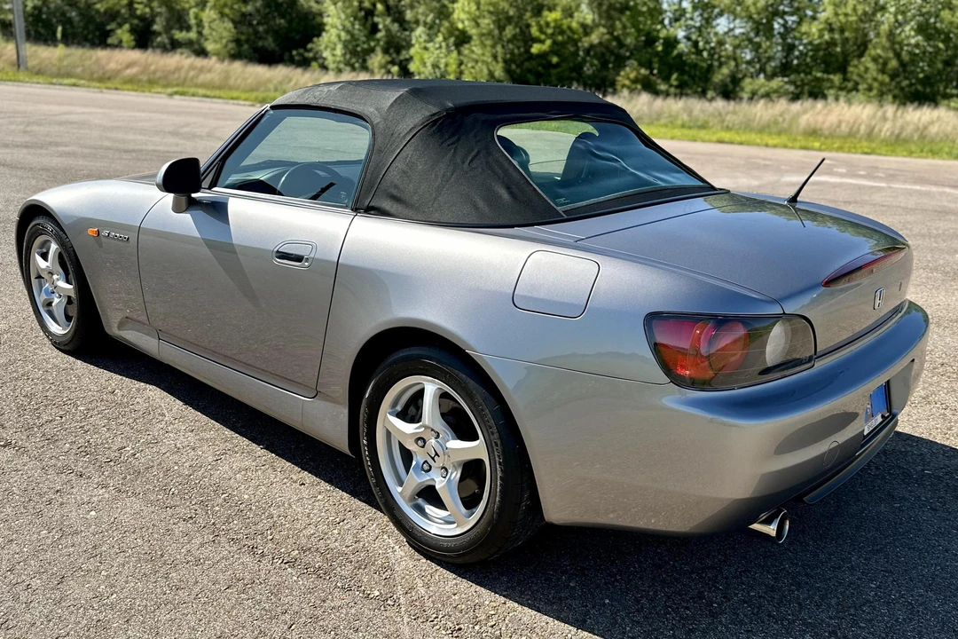 2000 Honda AP1 S2000 - Image 17 of 31