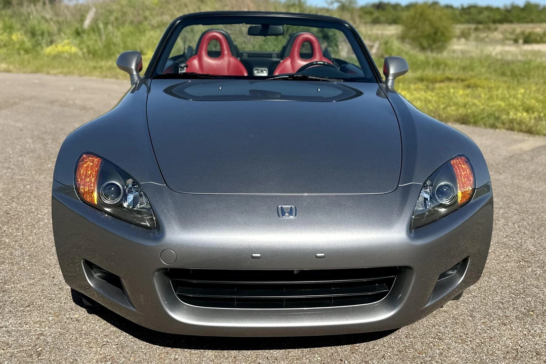 2000 Honda AP1 S2000 - Image 2 of 31