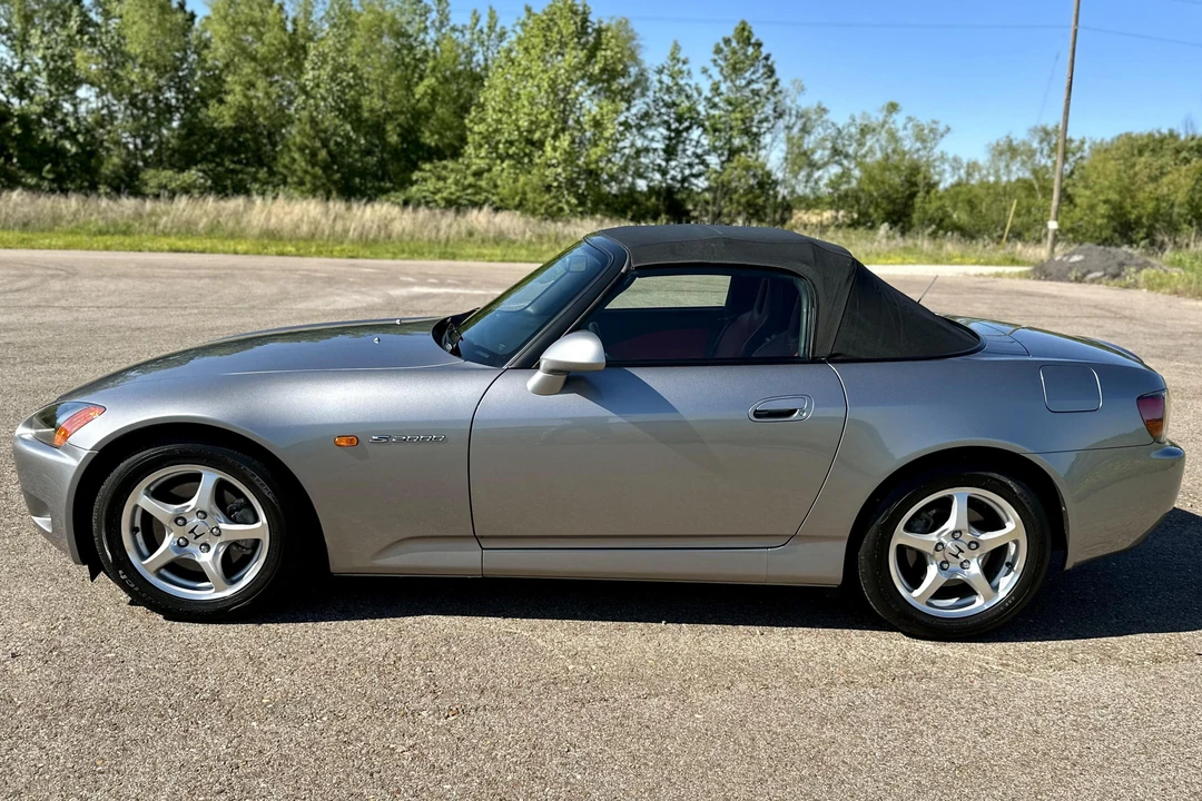 2000 Honda AP1 S2000 - Image 16 of 31