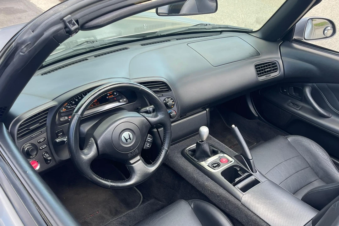 2000 Honda AP1 S2000 - Image 25 of 31