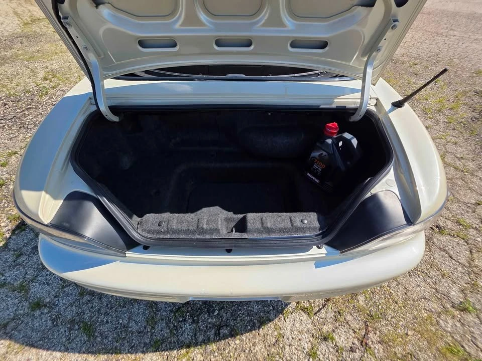 2000 Honda AP1 S2000 - Image 13 of 14