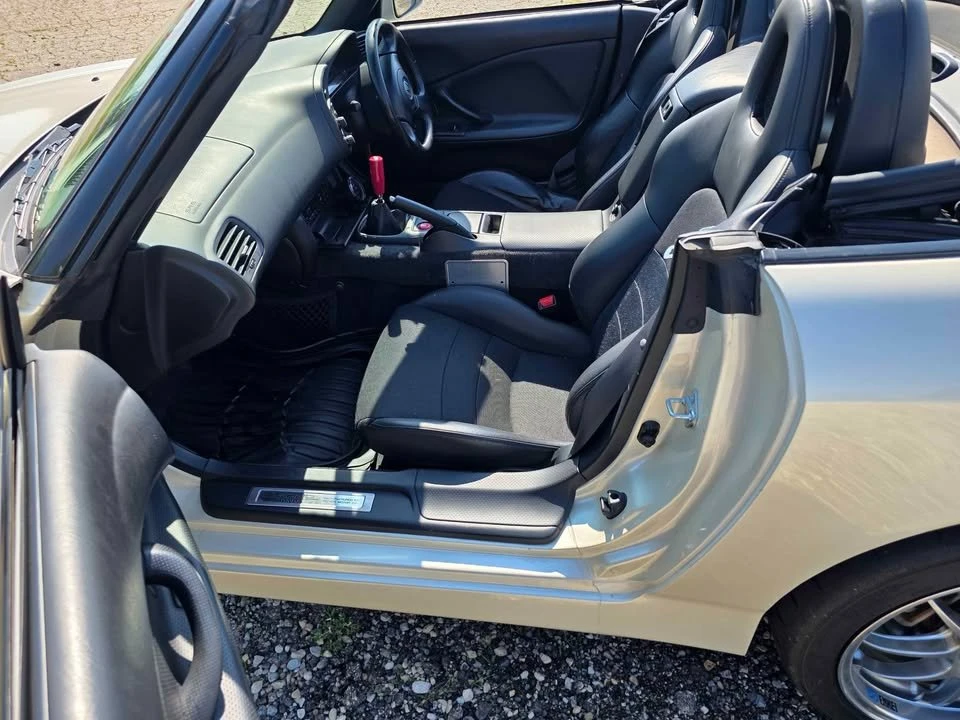 2000 Honda AP1 S2000 - Image 11 of 14