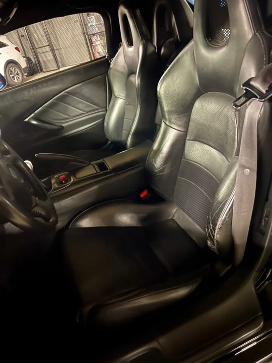 2000 Honda AP1 S2000 - Image 16 of 17