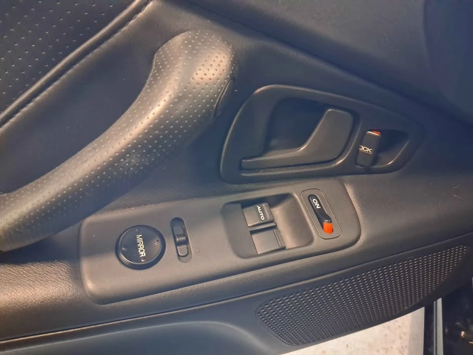 2000 Honda AP1 S2000 - Image 6 of 8
