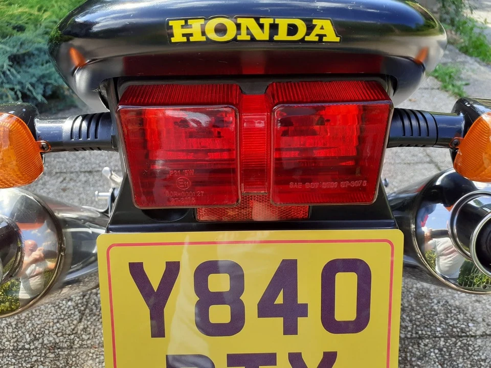 2000 Honda RC51 - Image 24 of 30