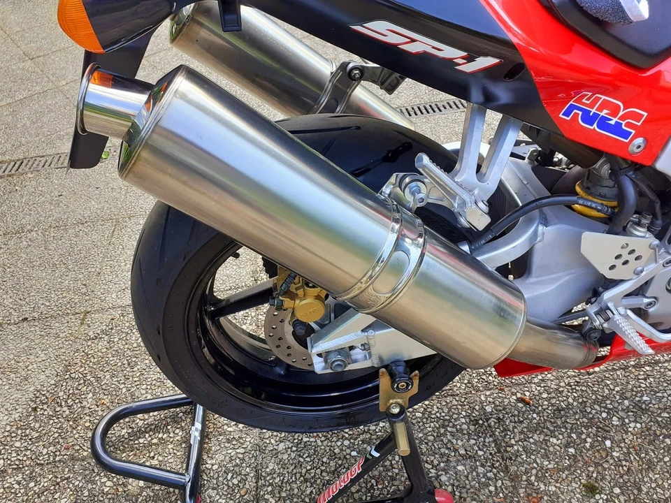 2000 Honda RC51 - Image 23 of 30