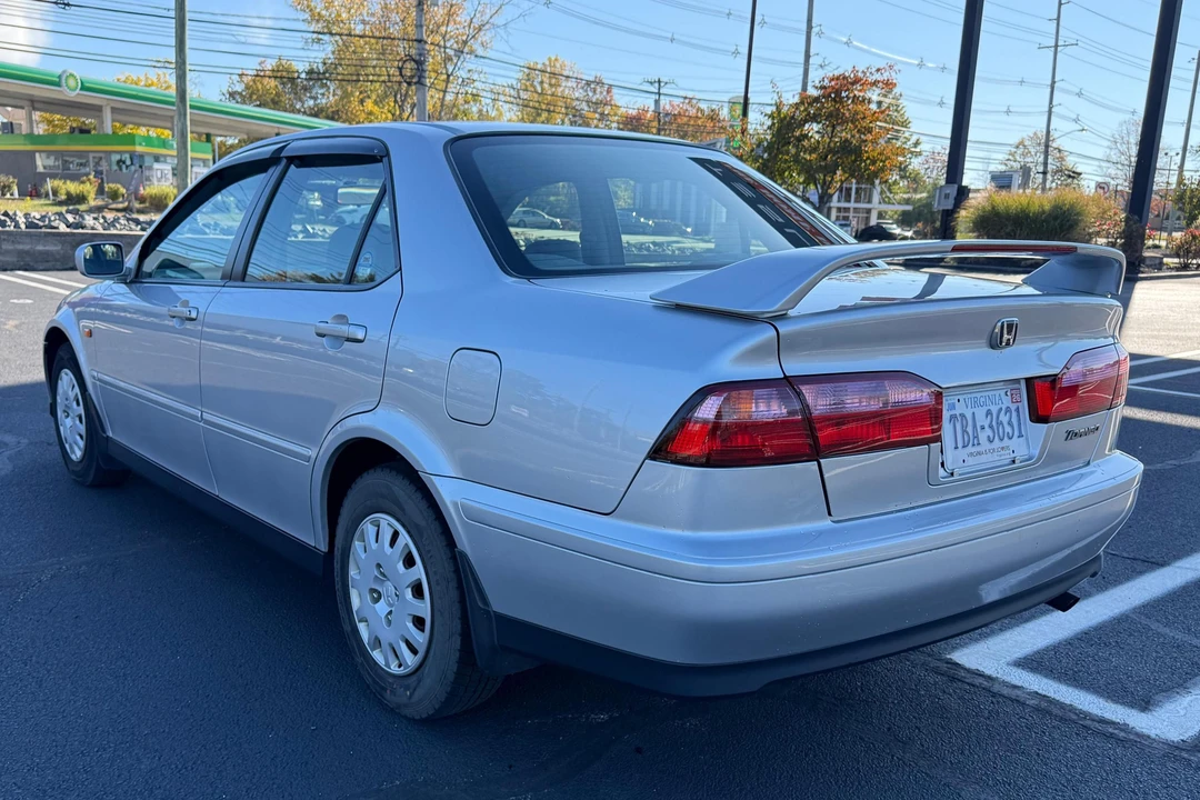 2000 Honda Torneo - Image 4 of 31