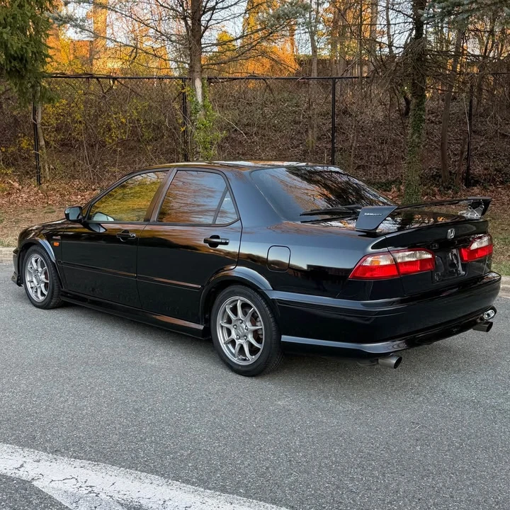 2000 Honda Torneo - Image 2 of 20