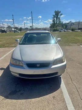2000 Honda Accord DX Coupe 2D
