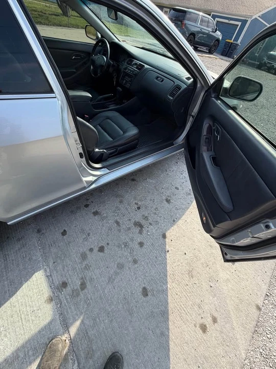 2000 Honda Accord 6th Gen - Image 12 of 19