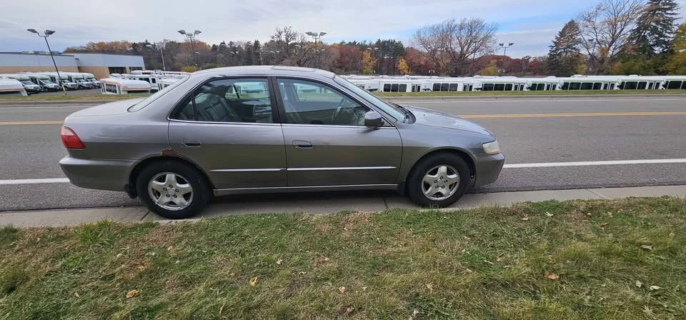 2000 Honda Accord 6th Gen - Image 17 of 19