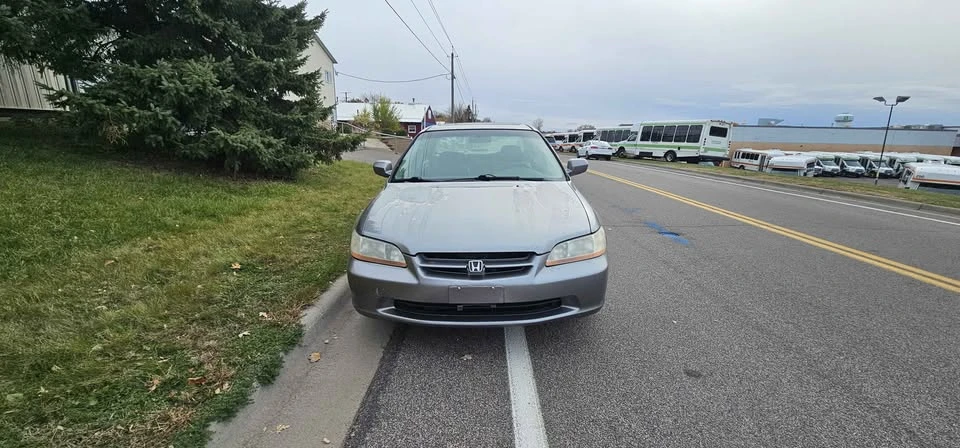 2000 Honda Accord 6th Gen - Image 16 of 18