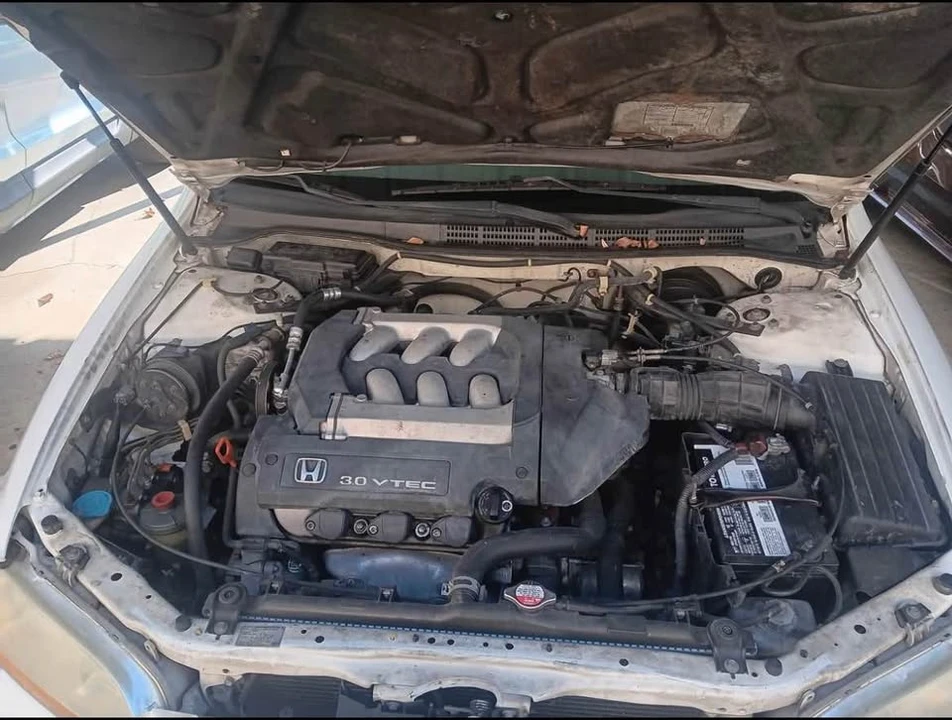 2000 Honda Accord 6th Gen - Image 7 of 7