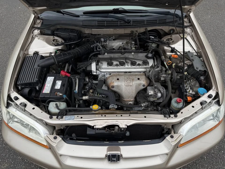 2000 Honda Accord 6th Gen - Image 11 of 13