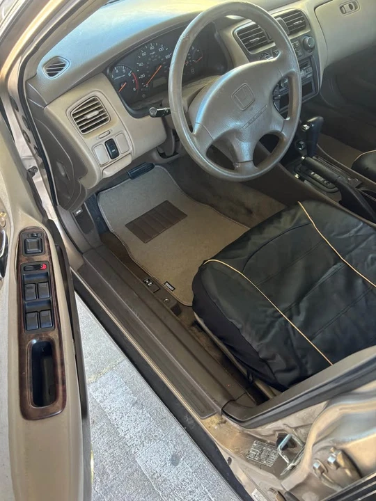 2000 Honda Accord 6th Gen - Image 5 of 8