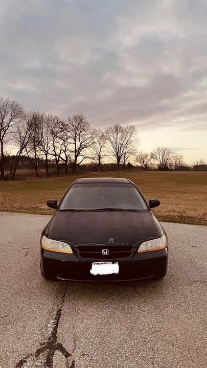 2000 Honda Accord 6th Gen - Image 5 of 20