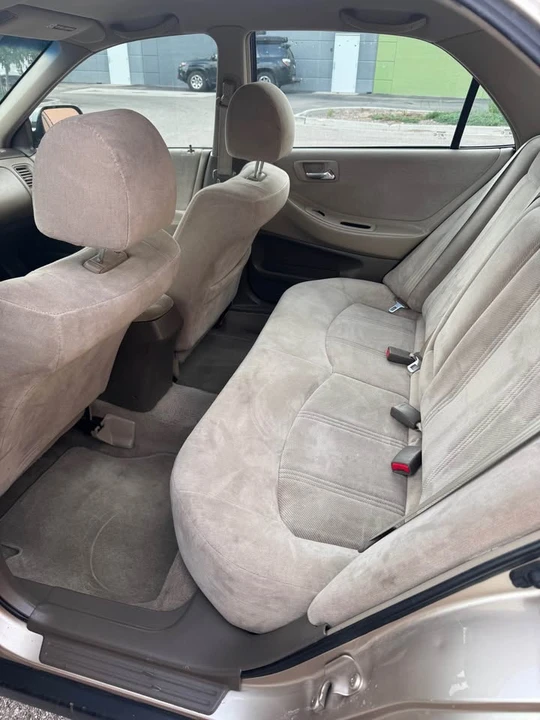 2000 Honda Accord 6th Gen - Image 6 of 9