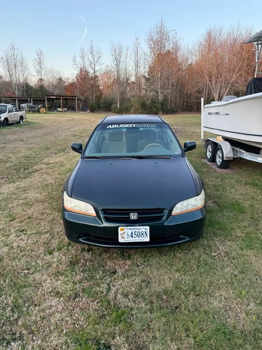 2000 Honda Accord 6th Gen - Image 2 of 6
