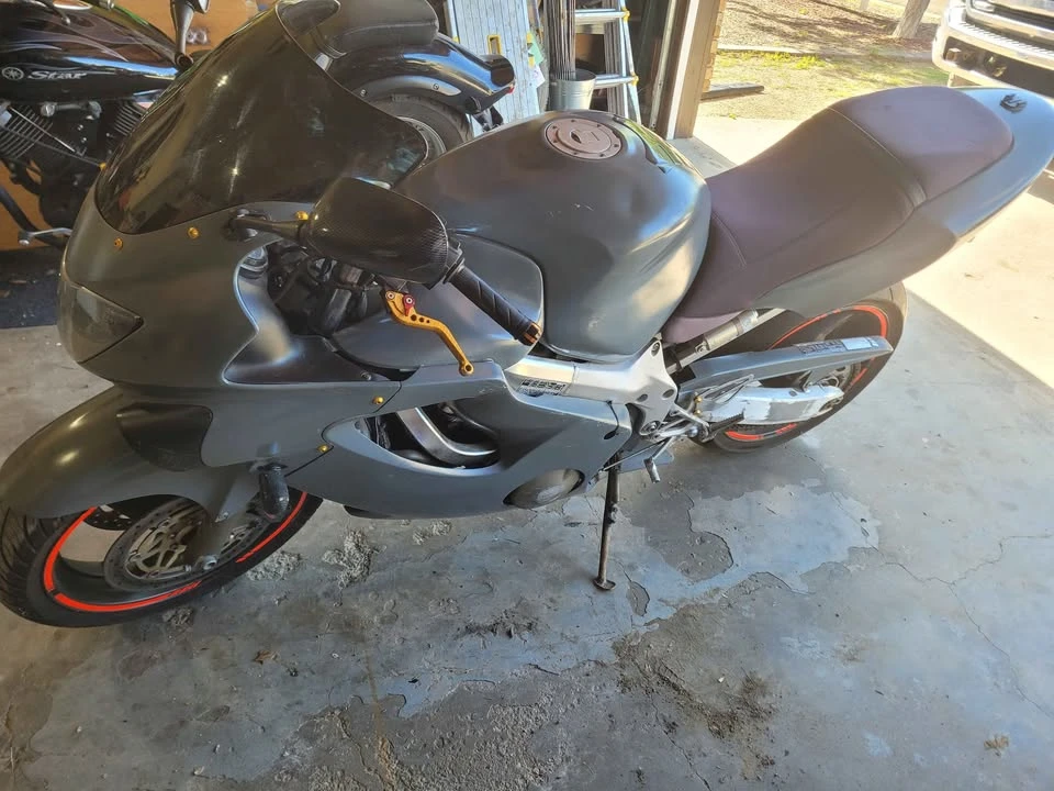 2000 Honda CBR - Image 2 of 5