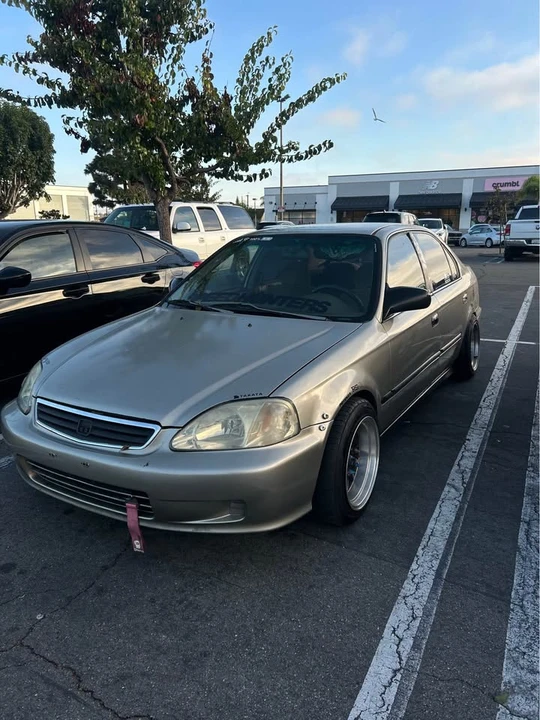 2000 Honda EK Civic - Image 2 of 10