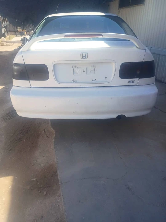 2000 Honda EK Civic - Image 2 of 5