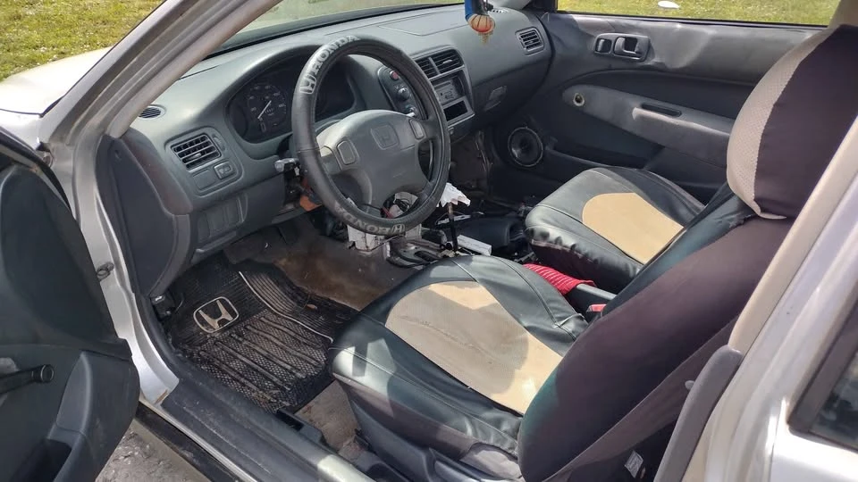 2000 Honda EK Civic - Image 5 of 10