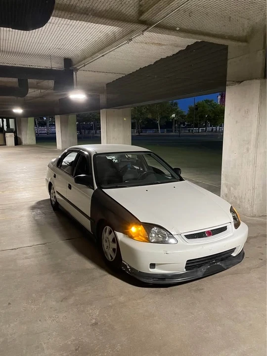2000 Honda EK Civic - Image 2 of 18
