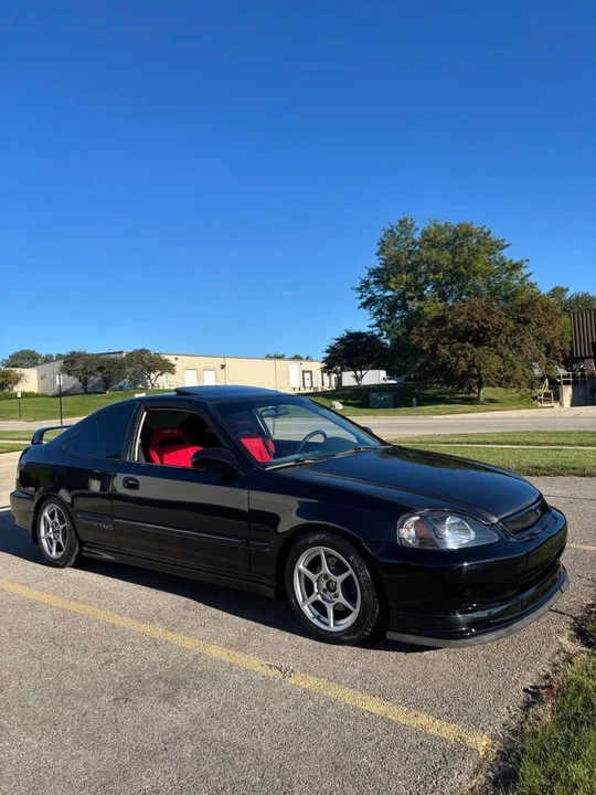 2000 Honda EM1 Civic Si - Image 2 of 19
