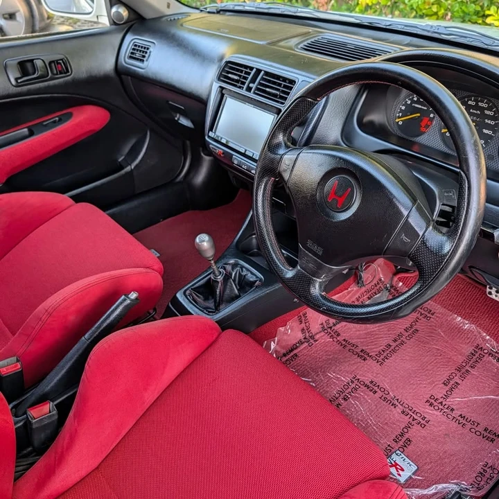 2000 Honda EK9 Civic Type R - Image 6 of 20