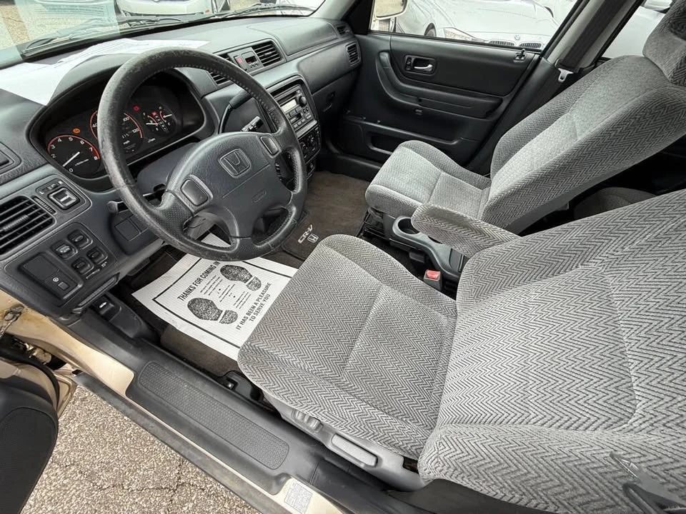 2000 Honda CR-V 1st Gen - Image 8 of 15
