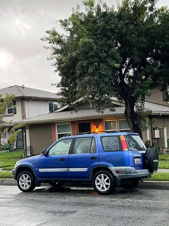 2000 Honda CR-V 1st Gen - Image 4 of 6