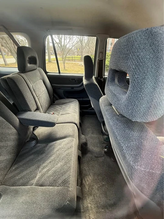 2000 Honda CR-V 1st Gen - Image 7 of 13