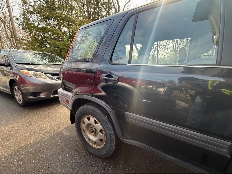 2000 Honda CR-V 1st Gen - Image 5 of 13