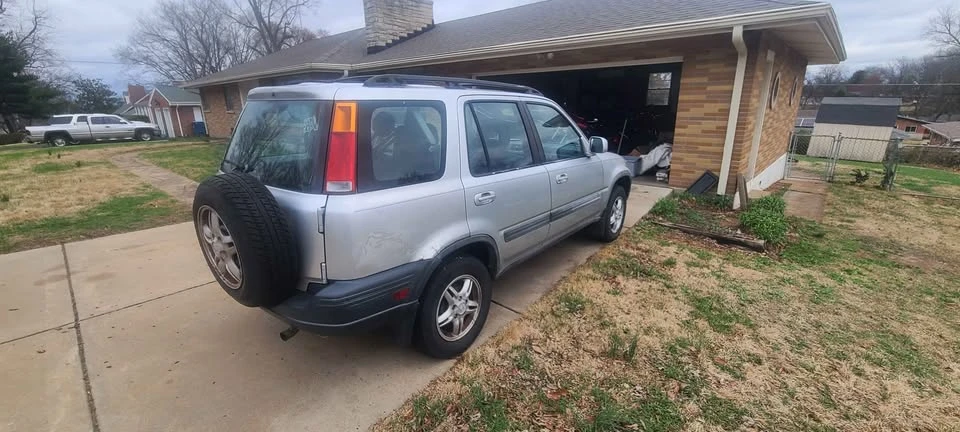 2000 Honda CR-V 1st Gen - Image 4 of 7