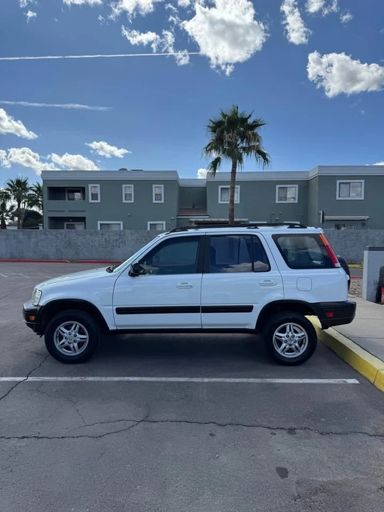 2000 Honda CR-V 1st Gen - Image 2 of 14