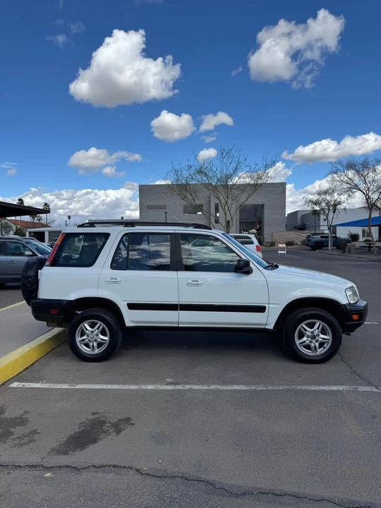 2000 Honda CR-V 1st Gen - Image 6 of 14