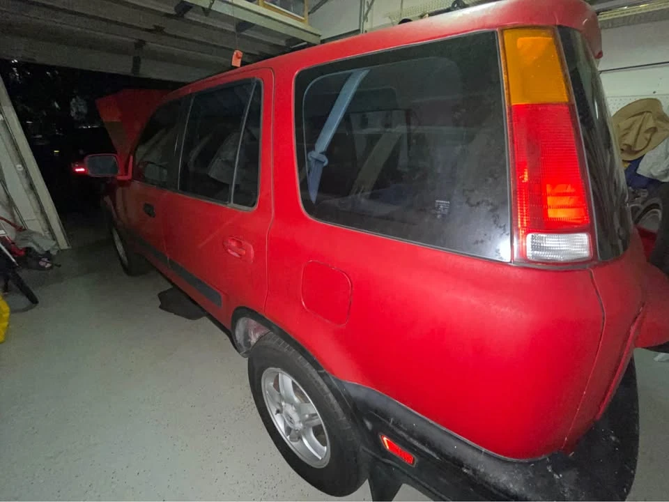 2000 Honda CR-V 1st Gen - Image 3 of 10