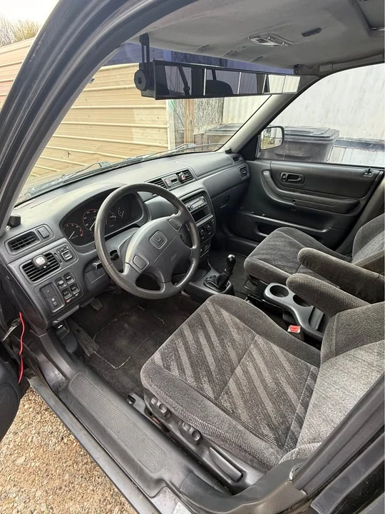 2000 Honda CR-V 1st Gen - Image 6 of 10