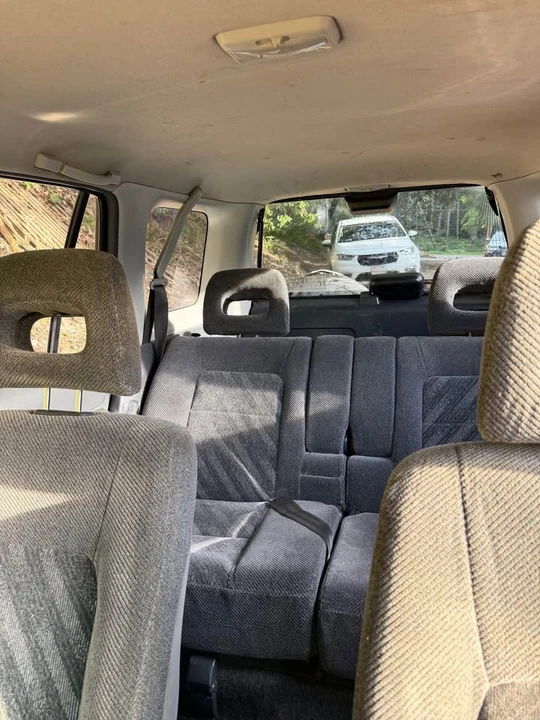 2000 Honda CR-V 1st Gen - Image 10 of 15