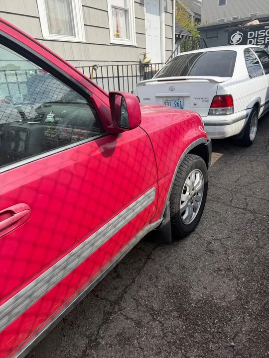2000 Honda CR-V 1st Gen - Image 8 of 17