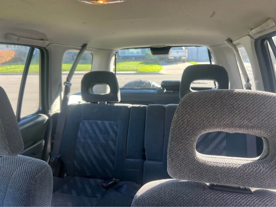 2000 Honda CR-V 1st Gen - Image 7 of 7