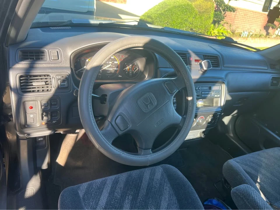 2000 Honda CR-V 1st Gen - Image 5 of 7