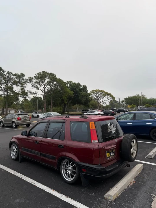 2000 Honda CR-V 1st Gen - Image 2 of 5